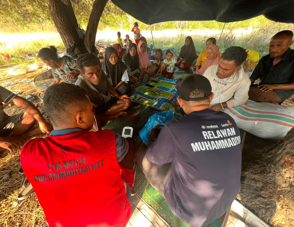 Muhammadiyah Aktifkan Pos Pelayanan Gempa NTT Pertama di Manggarai Timur, Layani 3466 Orang Warga