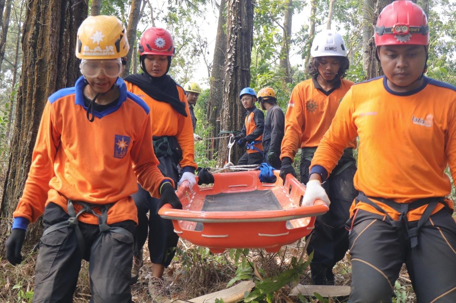 Relawan SAR Muhammadiyah Jawa Tengah Ditempa di Gunung Telon, Perkuat Kompetensi Jungle Rescue